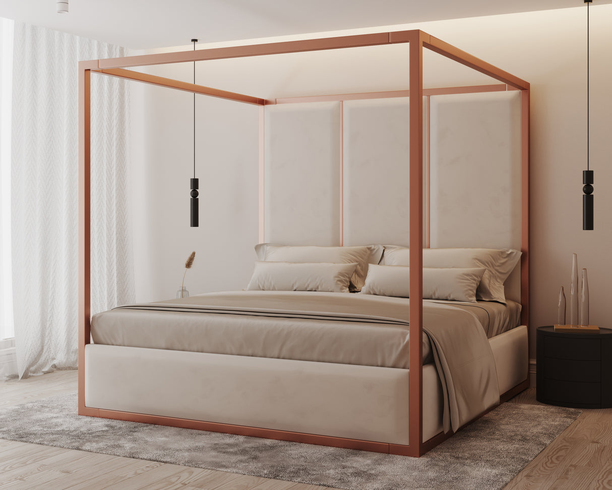Chateau Noir 4 Poster Metal Bed