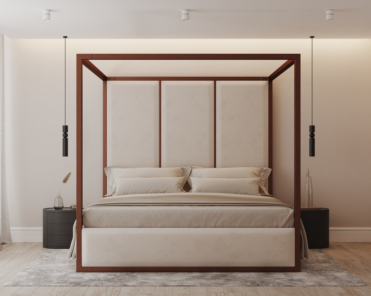 Chateau Noir 4 Poster Metal Bed
